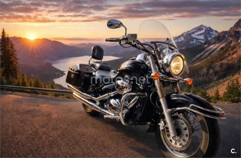 Suzuki Intruder C800 Volusia – Vista 2