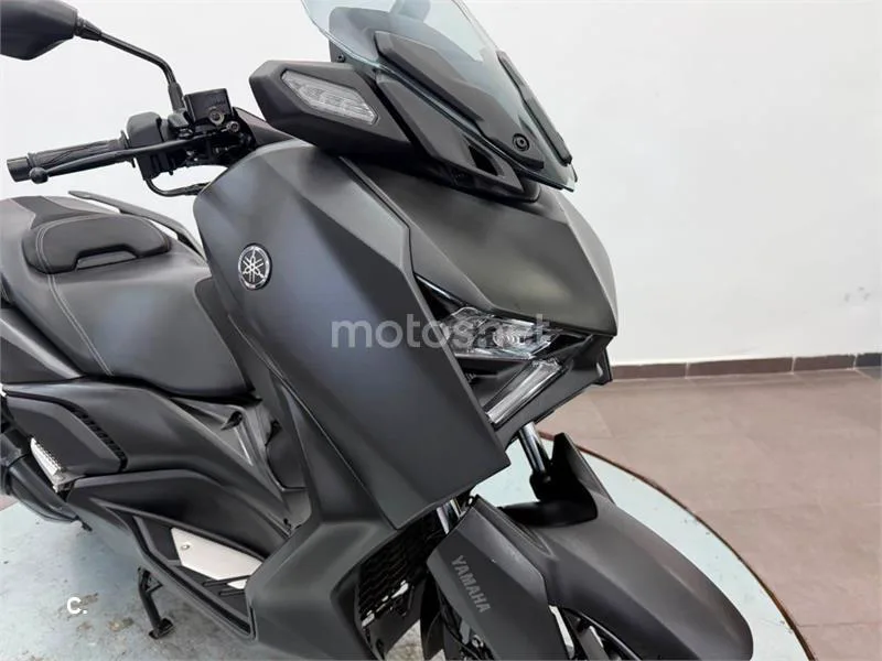 Yamaha XMAX 300 – Vista 19