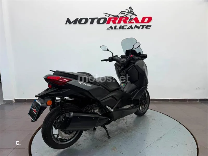 Yamaha XMAX 300 – Vista 3