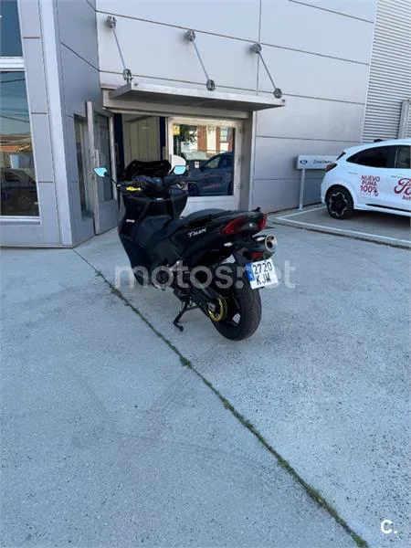 Yamaha TMAX 530 – Vista 3