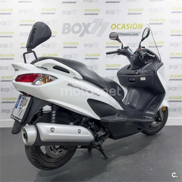 Suzuki Burgman 200 – Vista 6