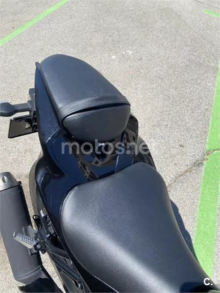 Suzuki GSX-S125 - Vista 7