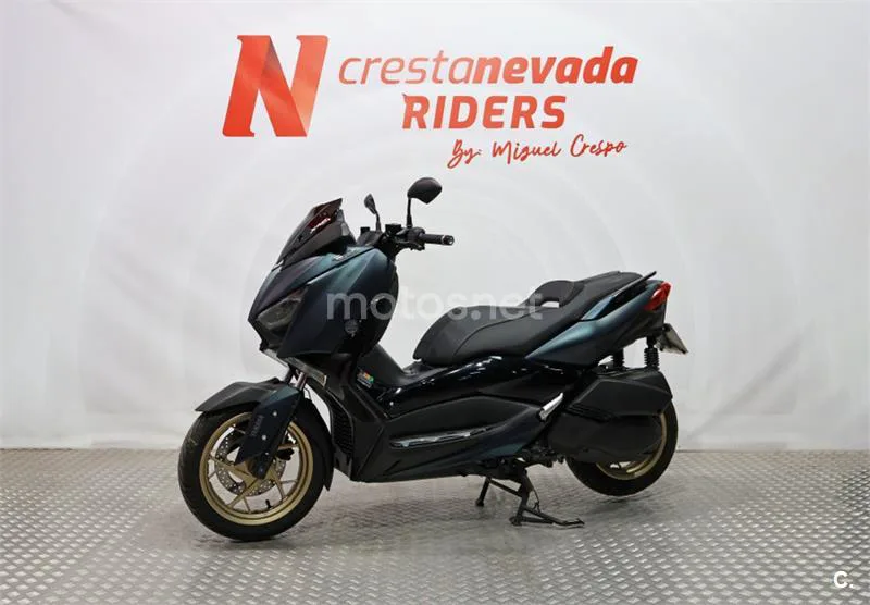 Yamaha XMAX 300 – Vista 4