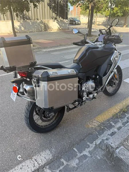 BMW F 850 – Vista 2