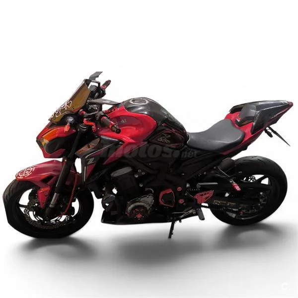 Kawasaki Z900 – Vista 7