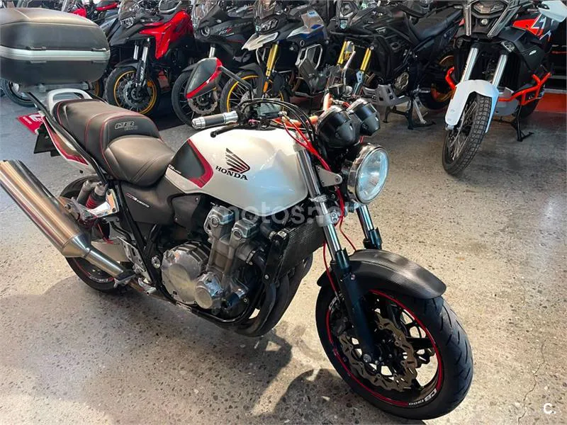 Honda CB 1300 – Vista 3