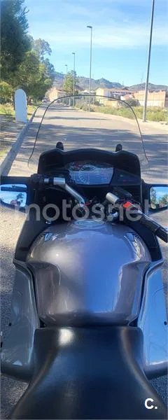 Honda Pan-European ST 1300 – Vista 11