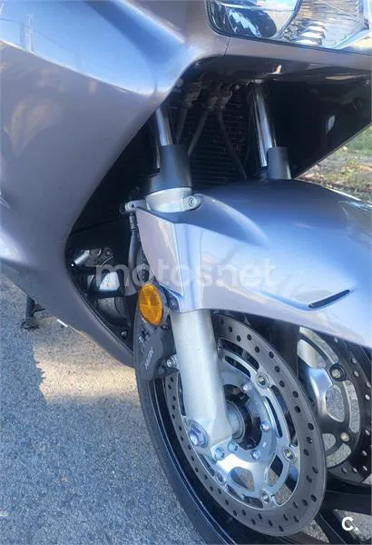 Honda Pan-European ST 1300 – Vista 12