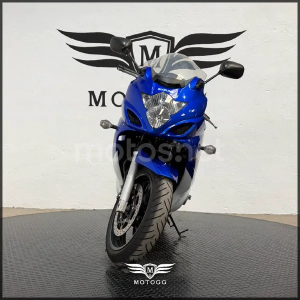 Suzuki GSX 650F – Vista 4