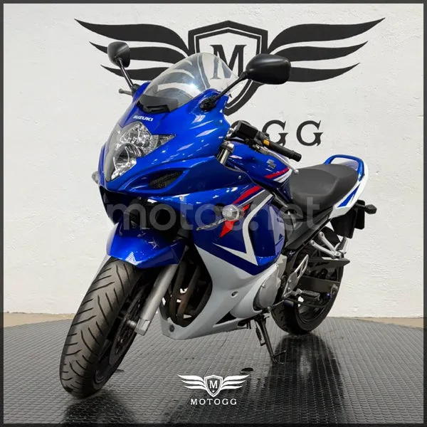 Suzuki GSX 650F – Vista 6