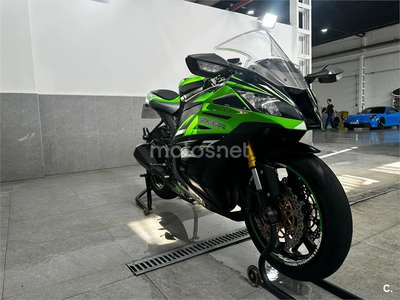 Kawasaki Ninja ZX-10R – Vista 3
