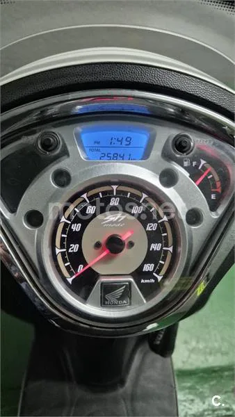 Honda SH 125i – Vista 7