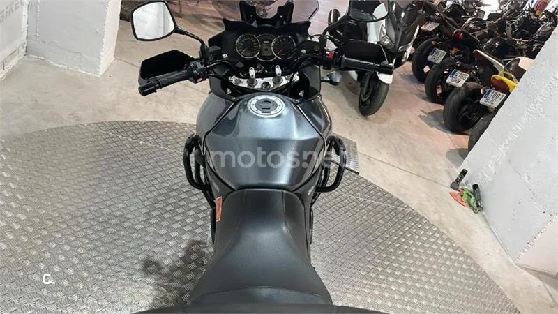 Suzuki V-Strom 1000 – Vista 9