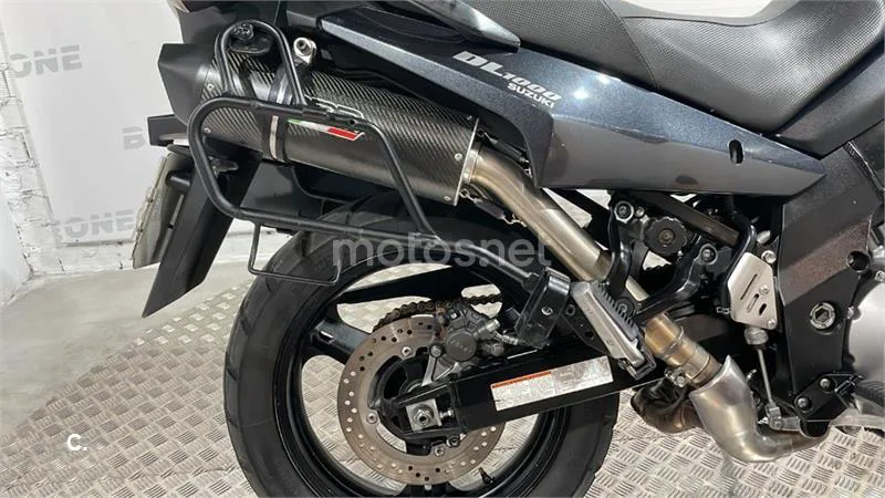 Suzuki V-Strom 1000 – Vista 10