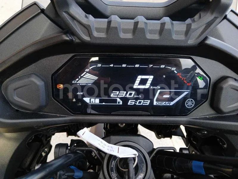 Yamaha Tracer 7 – Vista 13