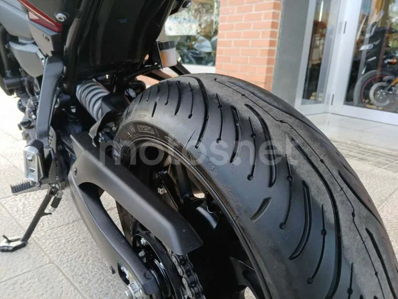 Yamaha Tracer 7 – Vista 18