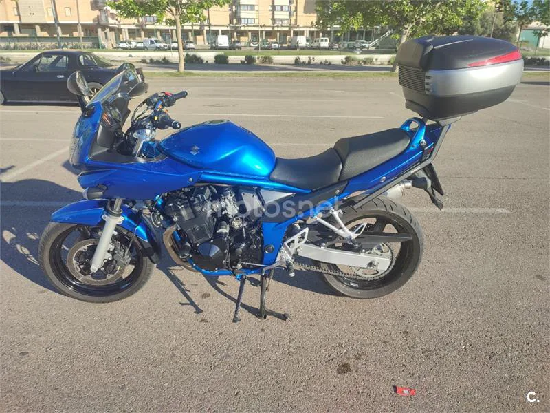 Suzuki Bandit 650 S – Vista 3