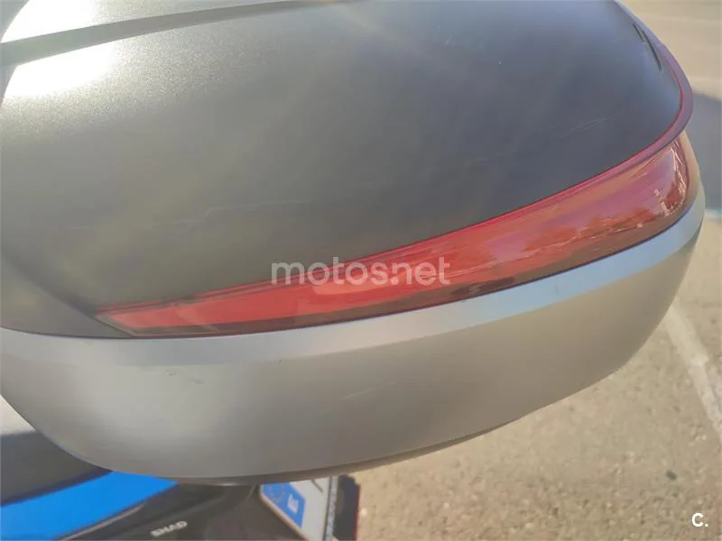Suzuki Bandit 650 S – Vista 7