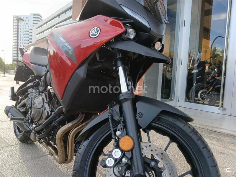 Yamaha Tracer 7 – Vista 8