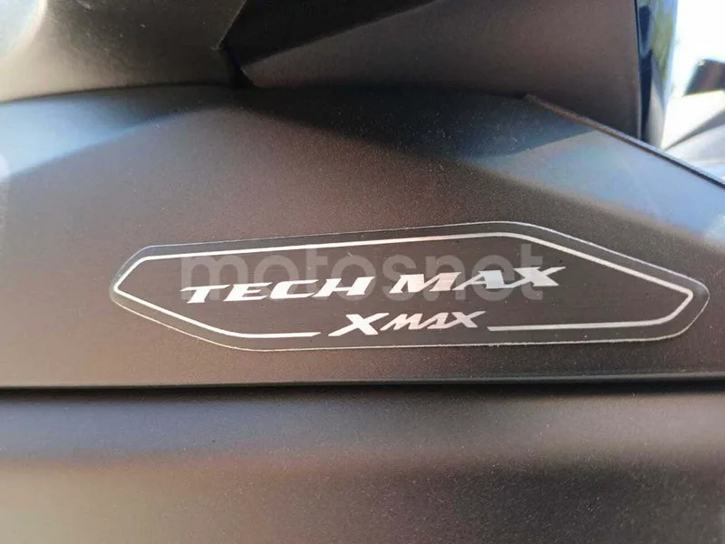 Yamaha XMAX 300 – Vista 14