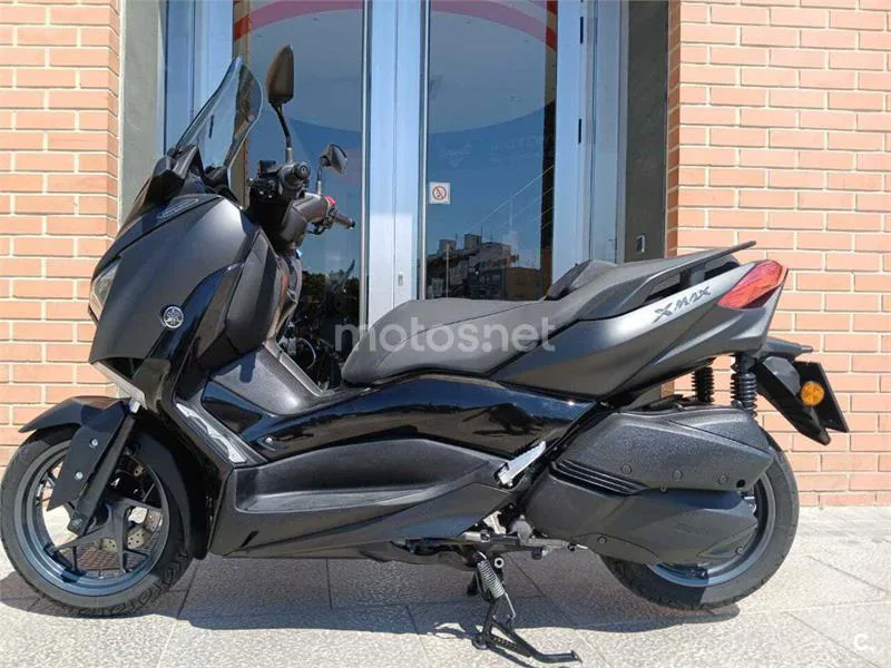 Yamaha XMAX 300 – Vista 6
