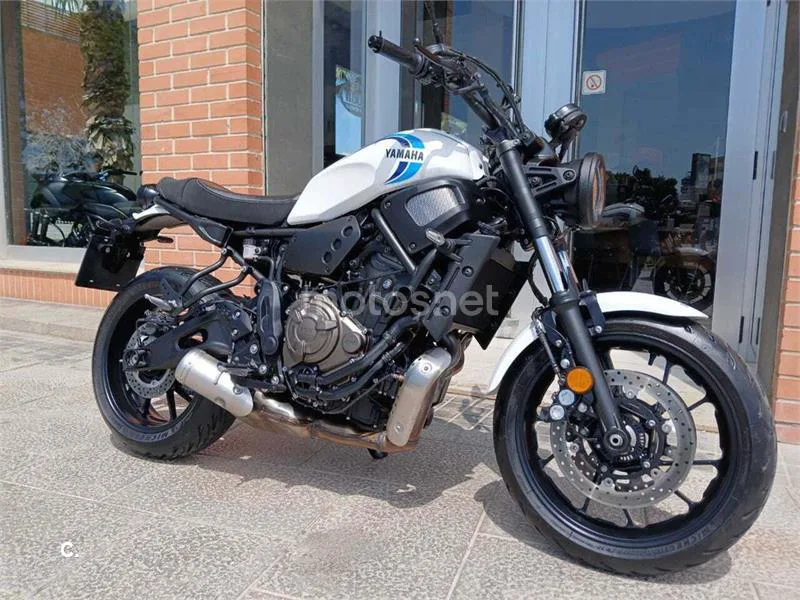 Yamaha XSR 700 – Vista 5