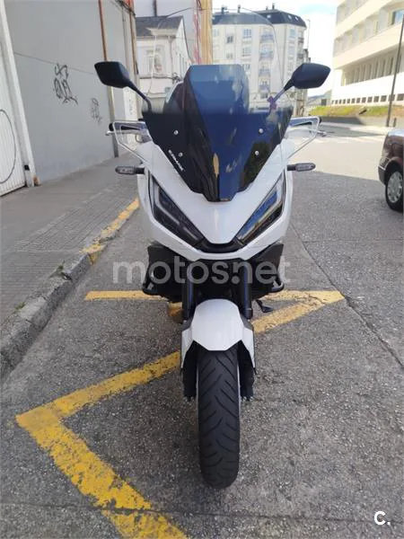 Honda NT1100 – Vista 5