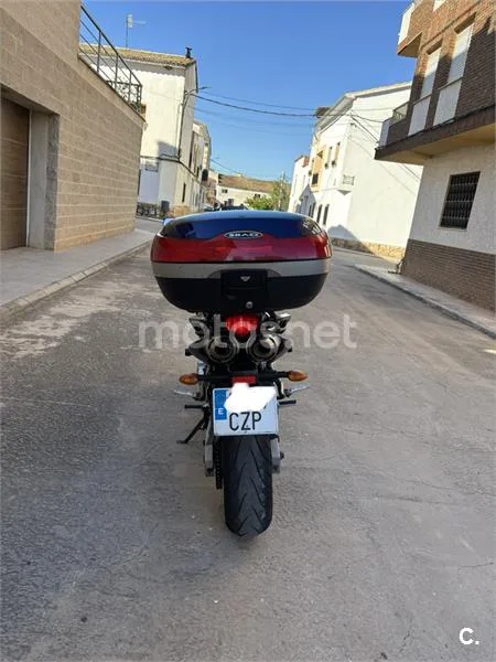 Yamaha FZ6 Fazer – Vista 4