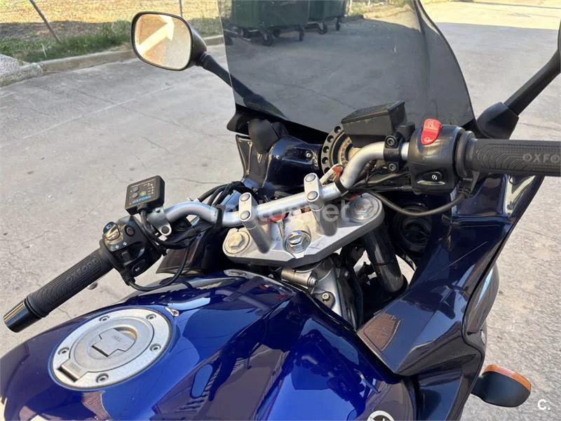 Yamaha FZ6 Fazer - Vista 7