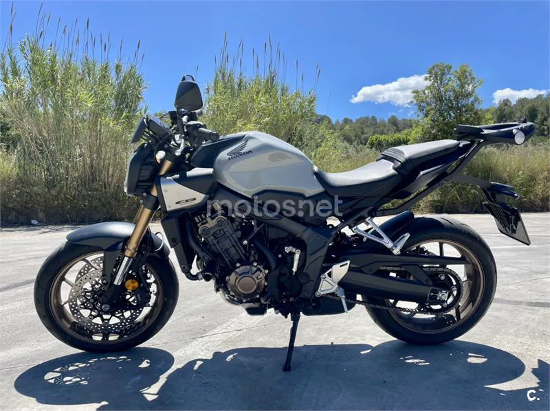 Honda CB 650 R – Vista 4
