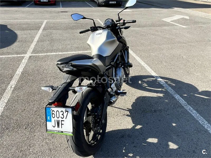 Kawasaki Z650 – Vista 10
