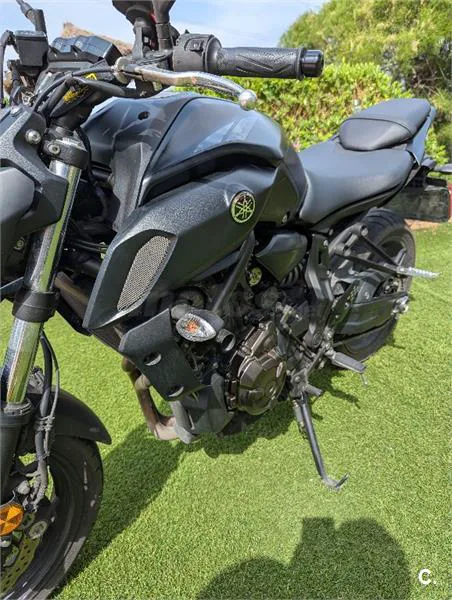 Yamaha MT-07 – Vista 10