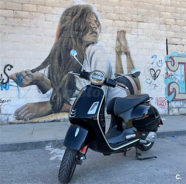 Vespa GTS SuperSport 125 – Vista 7