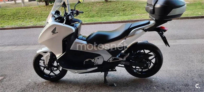 Honda Integra – Vista 2