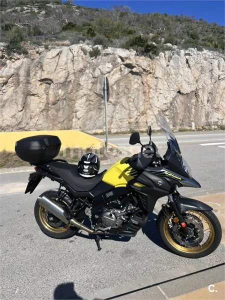 Suzuki V-Strom 650 XT – Vista 3
