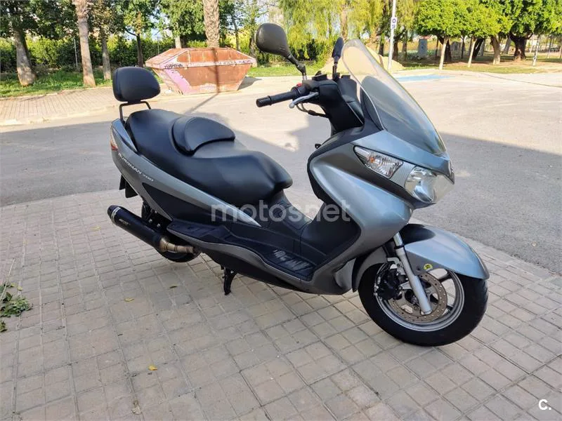 Suzuki Burgman 200 – Vista 3