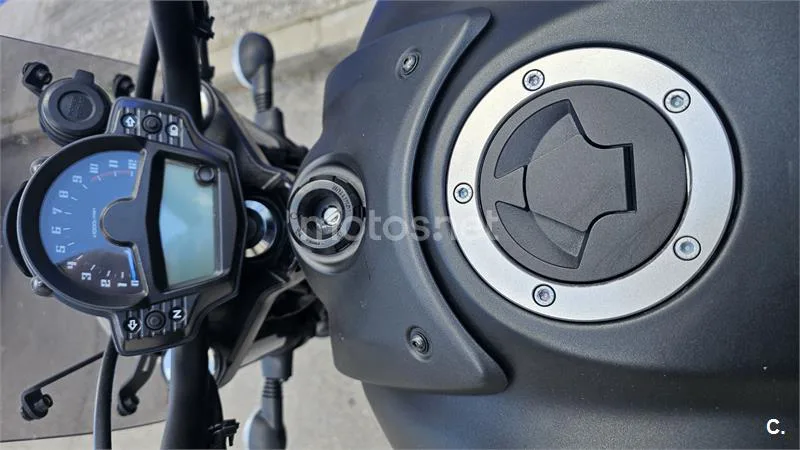 Kawasaki Vulcan S – Vista 4