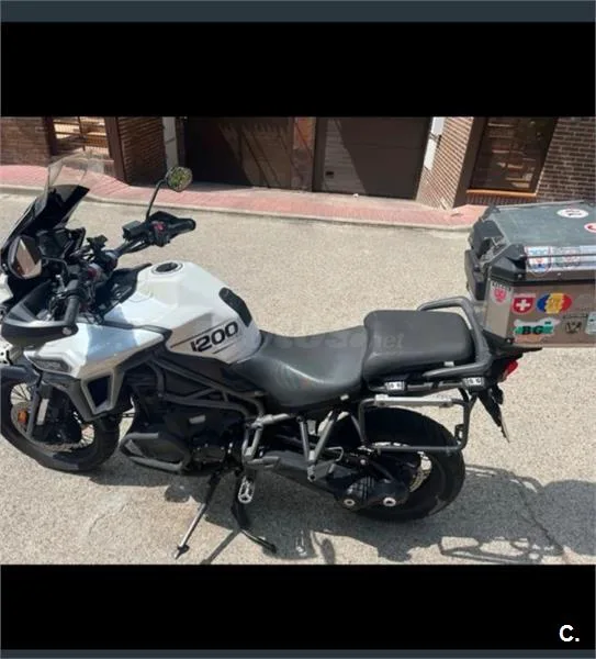 Triumph Tiger Explorer 1200 – Vista 4