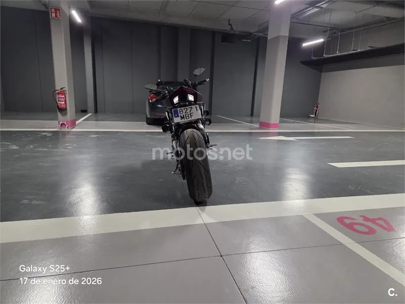 Ducati Streetfighter V4 – Vista 4