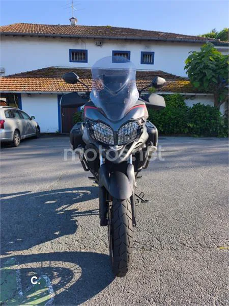 Suzuki V-Strom 650 XT – Vista 6