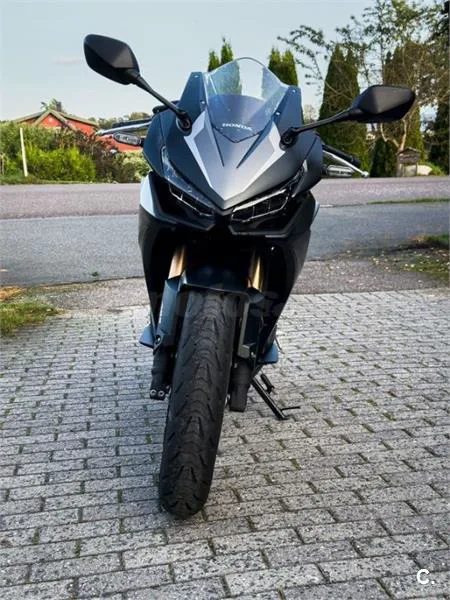 Honda CBR 500 R – Vista 4