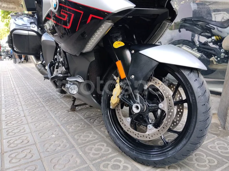 BMW K 1600 GT – Vista 16