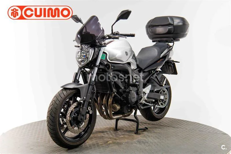 Yamaha FZ6 – Vista 9