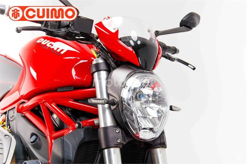 Ducati Monster 821 – Vista 11