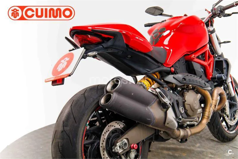 Ducati Monster 821 – Vista 16