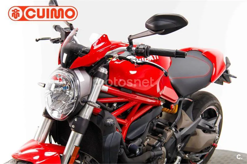Ducati Monster 821 – Vista 22