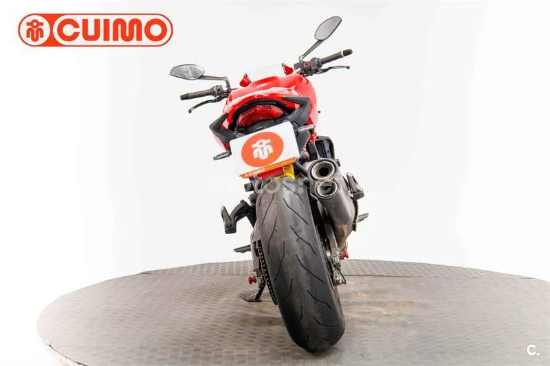 Ducati Monster 821 – Vista 5