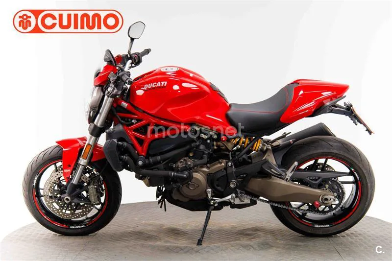 Ducati Monster 821 – Vista 8