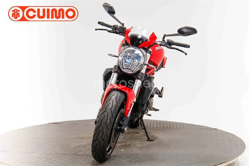 Ducati Monster 821 – Vista 10
