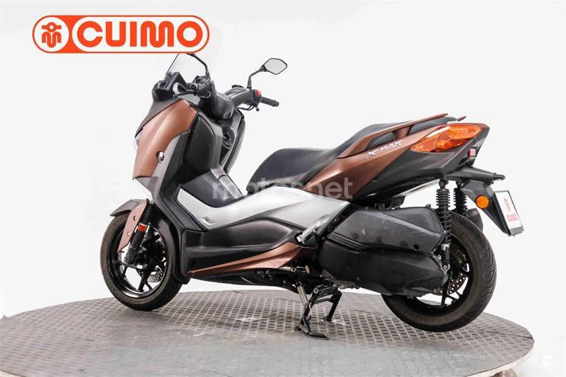Yamaha XMAX 300 – Vista 13